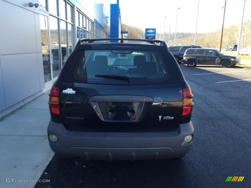 2004 Vibe AWD - Abyss Black / Graphite photo #6