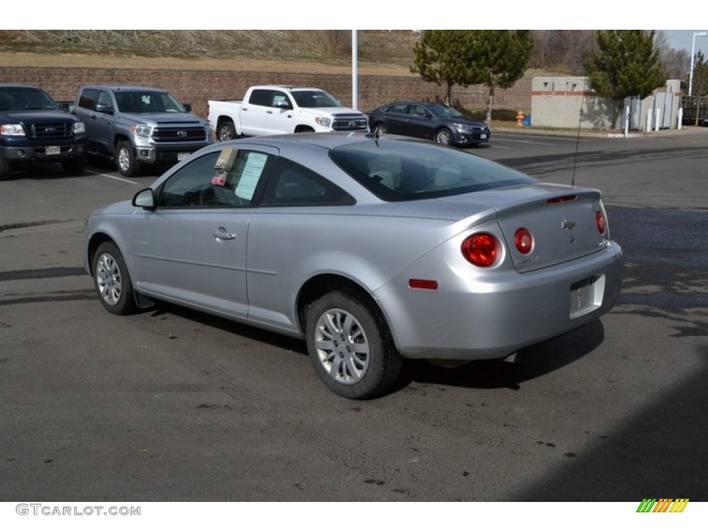 2009 Cobalt LT Coupe - Silver Ice Metallic / Gray photo #4