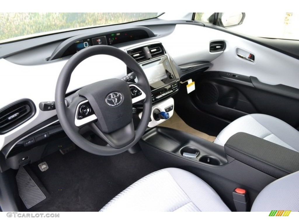 Moonstone Interior 2016 Toyota Prius Two Photo #110977625