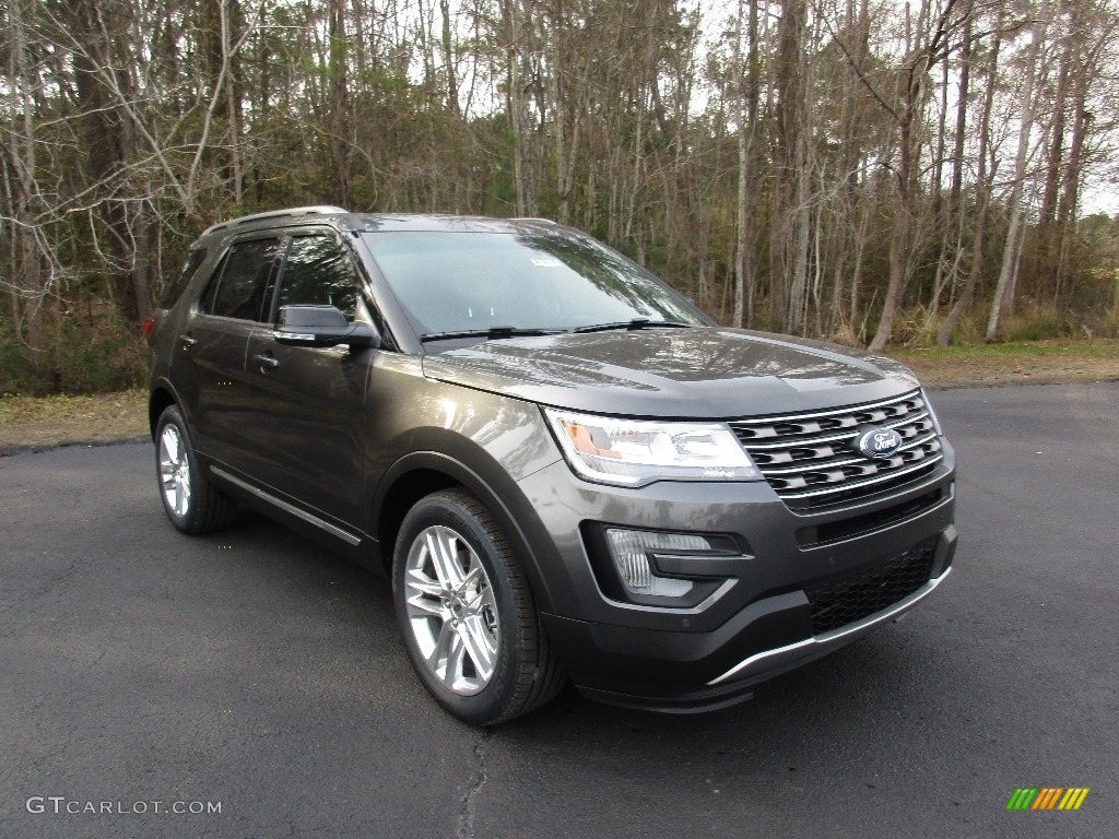 2016 Explorer XLT - Magnetic Metallic / Ebony Black photo #1