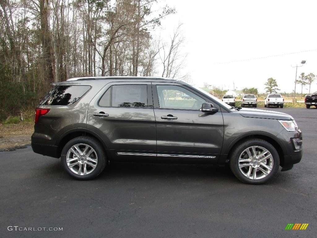 2016 Explorer XLT - Magnetic Metallic / Ebony Black photo #2