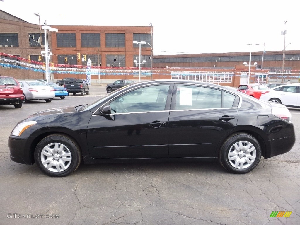 2011 Altima 2.5 S - Super Black / Charcoal photo #6