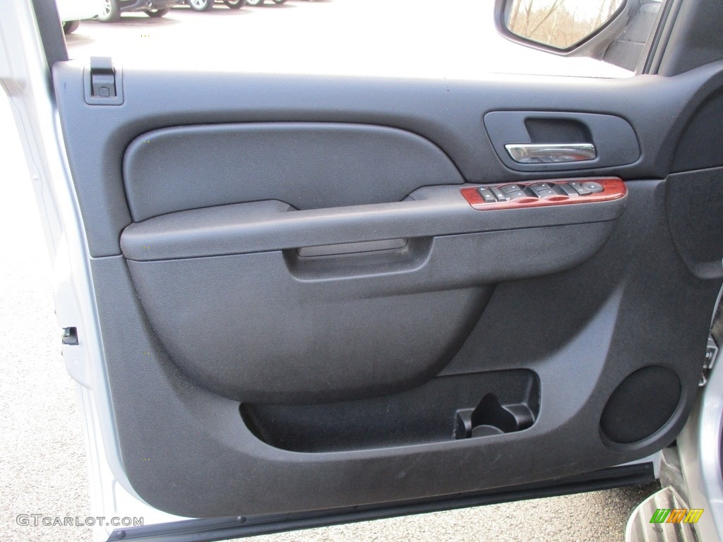 2011 Avalanche LS 4x4 - Sheer Silver Metallic / Ebony photo #21