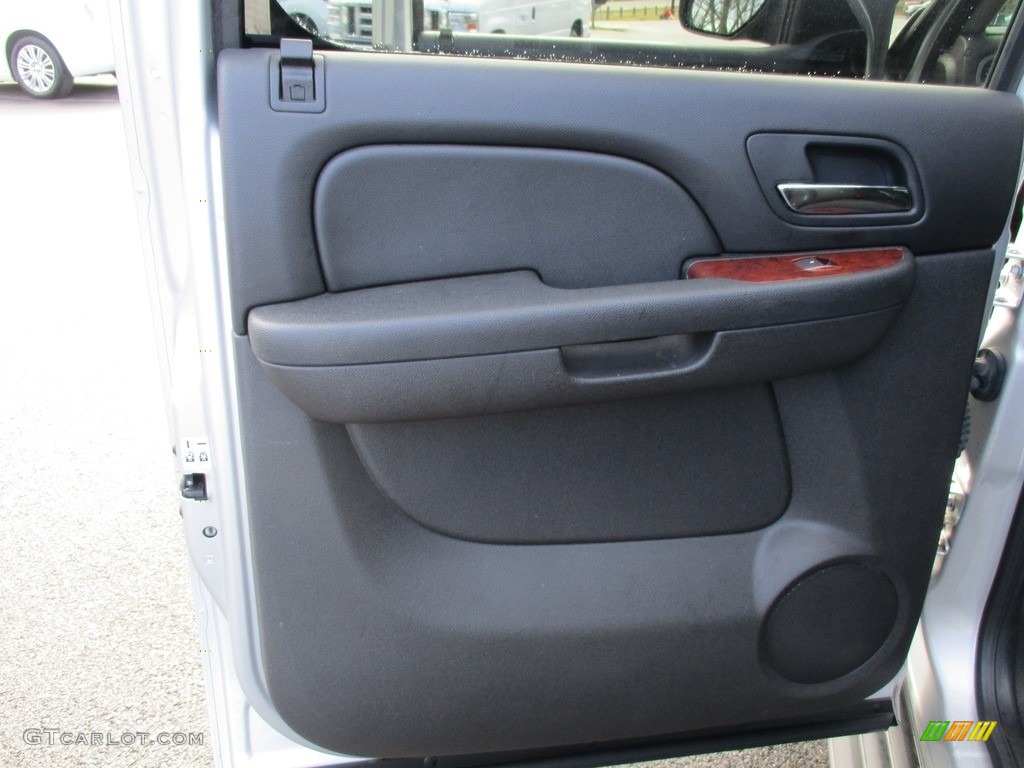 2011 Avalanche LS 4x4 - Sheer Silver Metallic / Ebony photo #25