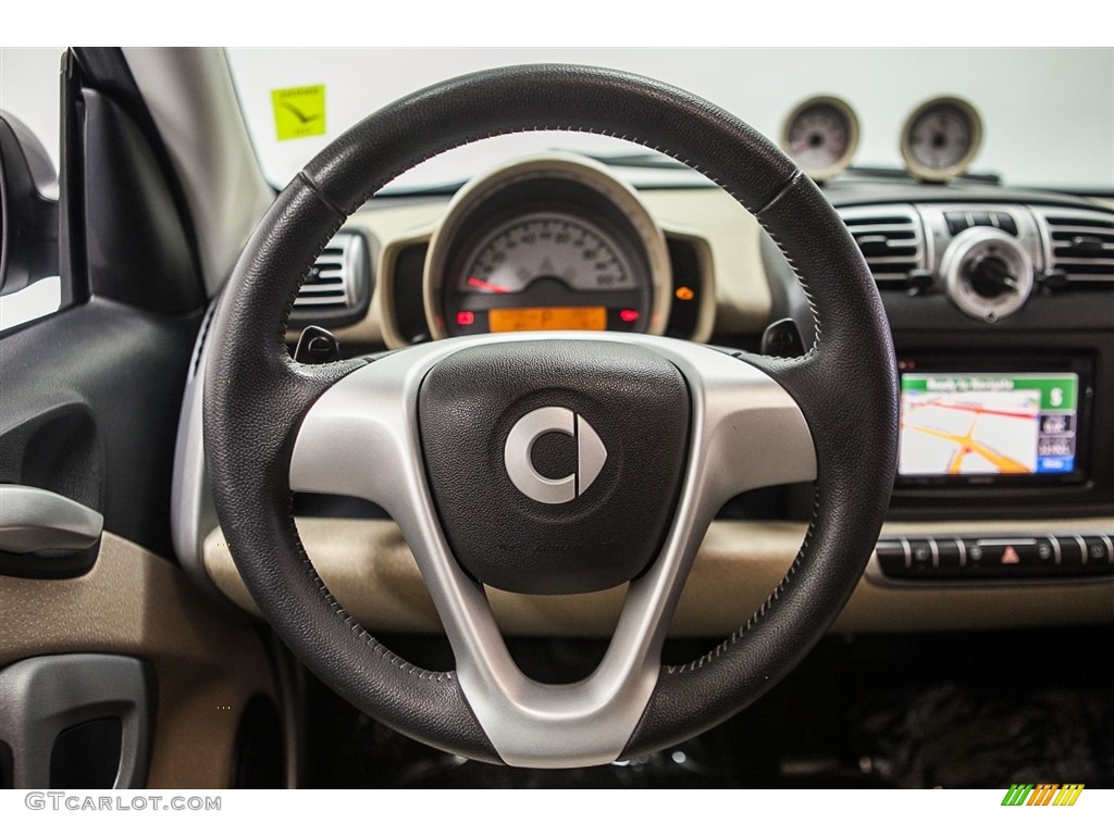 2009 fortwo passion coupe - Crystal White / Design Beige photo #16