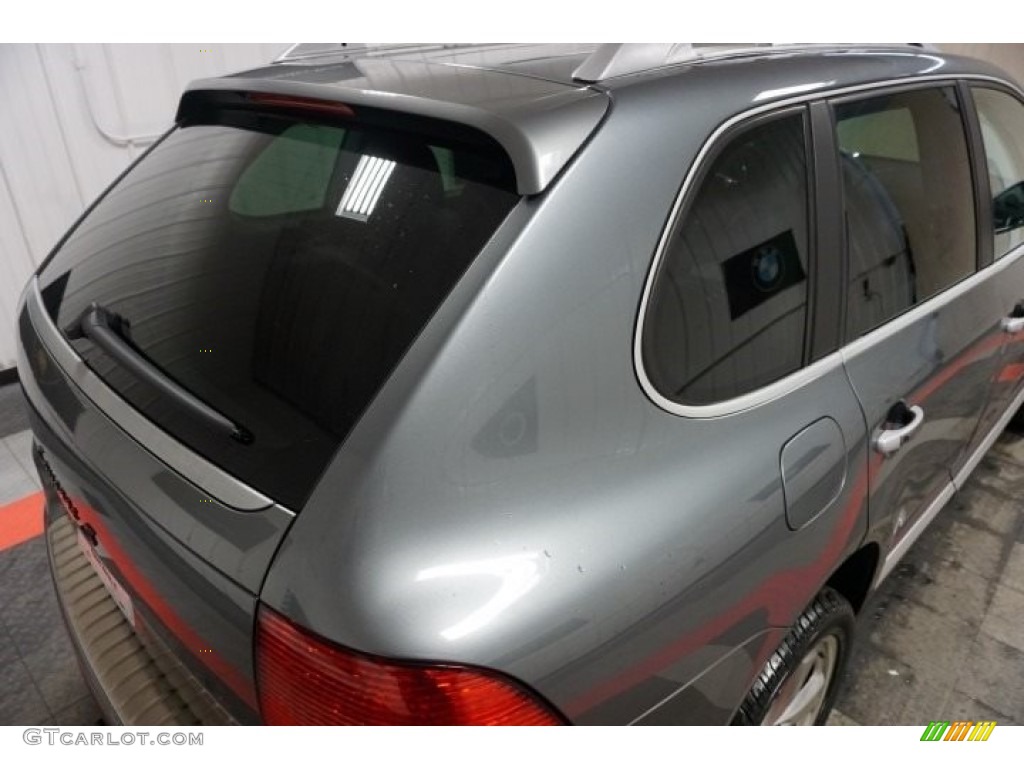 2004 Cayenne S - Titanium Metallic / Black photo #97