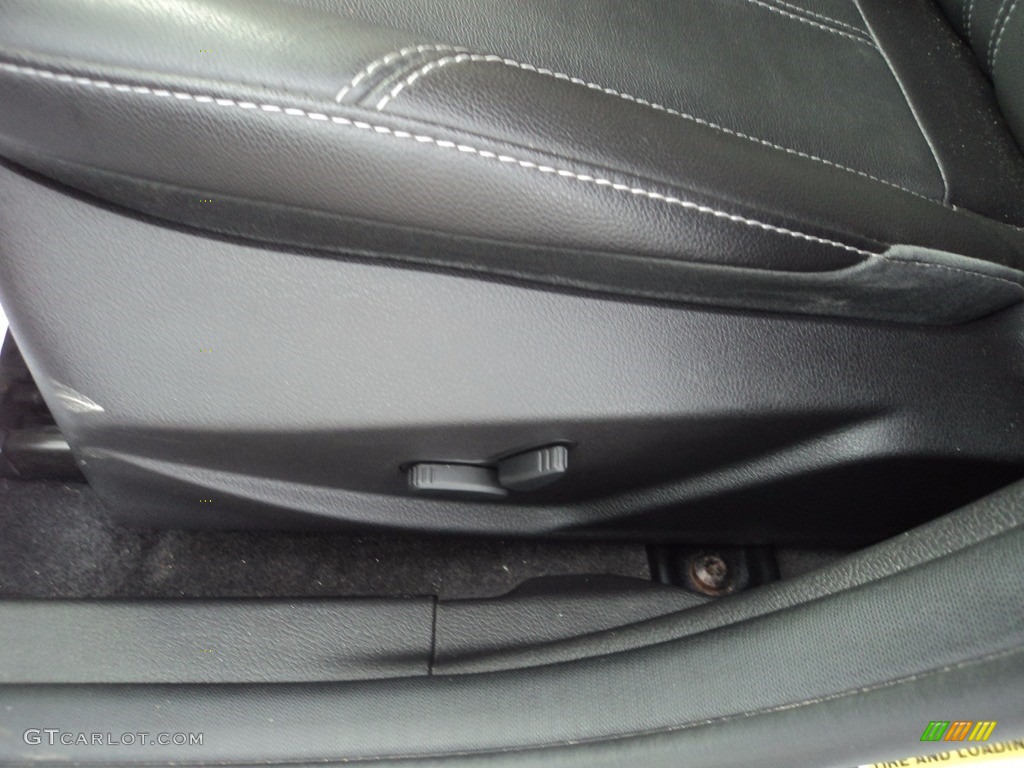 2014 Focus Titanium Hatchback - Sterling Gray / Charcoal Black photo #9
