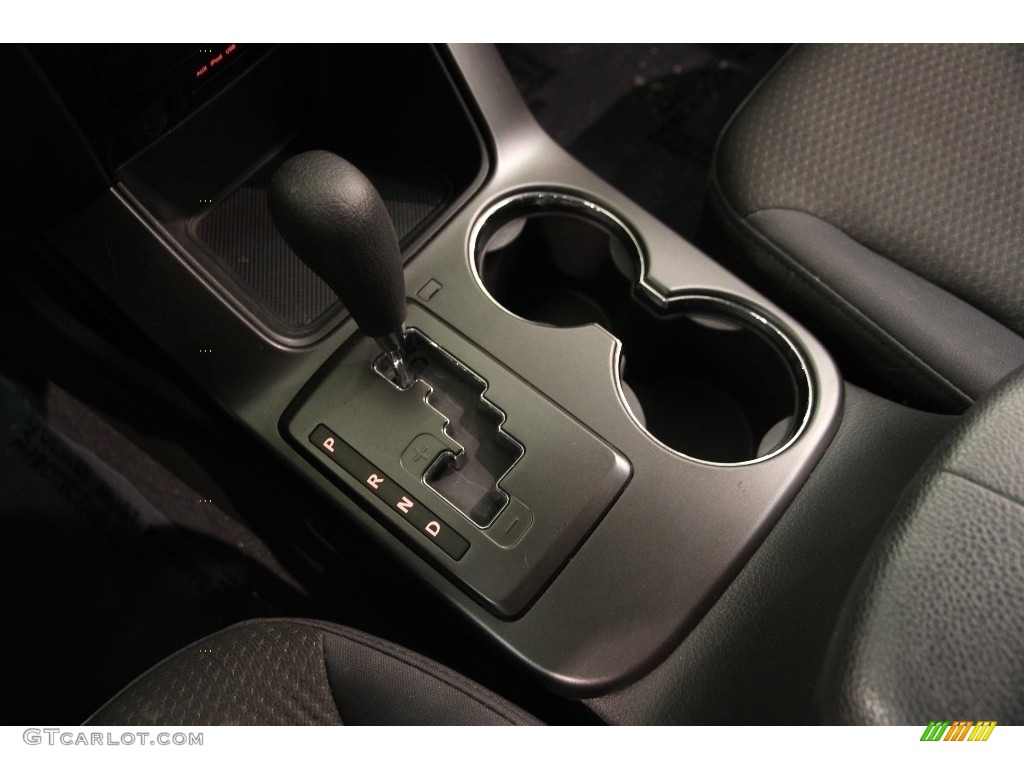 2013 Sorento LX V6 AWD - Snow White Pearl / Black photo #10