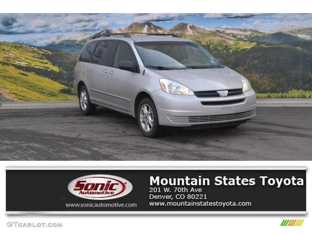 2004 Sienna LE AWD - Silver Shadow Pearl / Fawn Beige photo #1