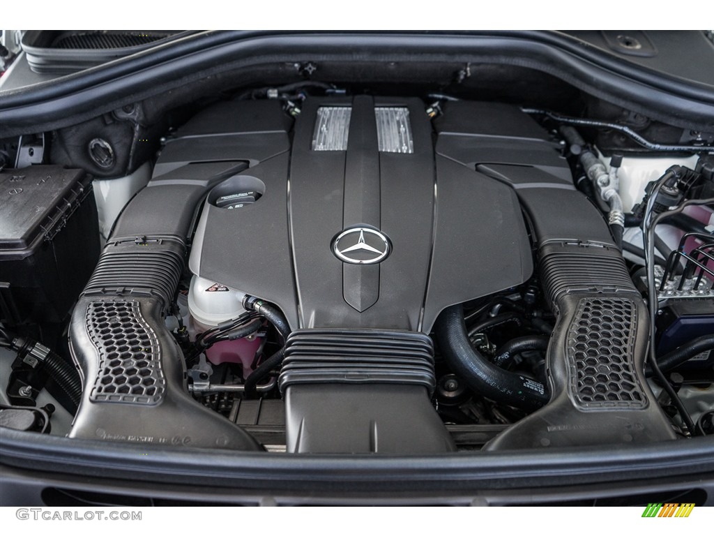 2016 Mercedes-Benz GLE 400 4Matic Engine Photos