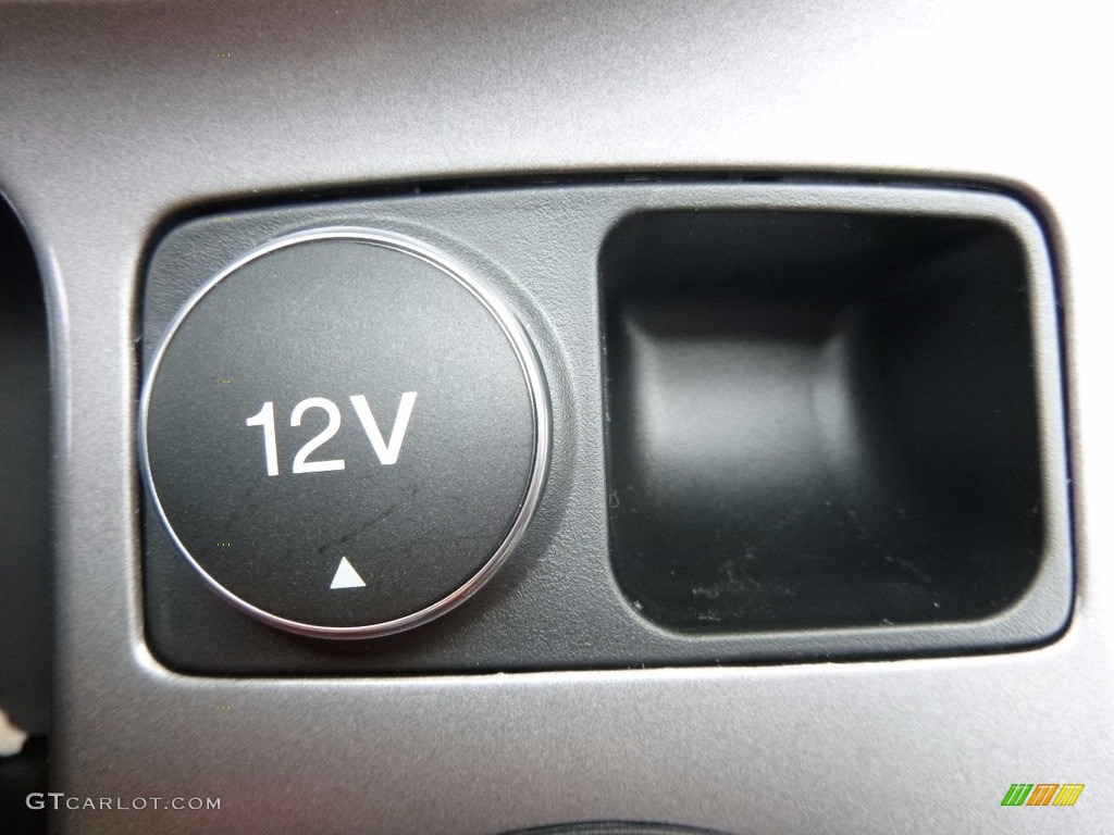 2016 Escape SE 4WD - Shadow Black / Medium Light Stone photo #17