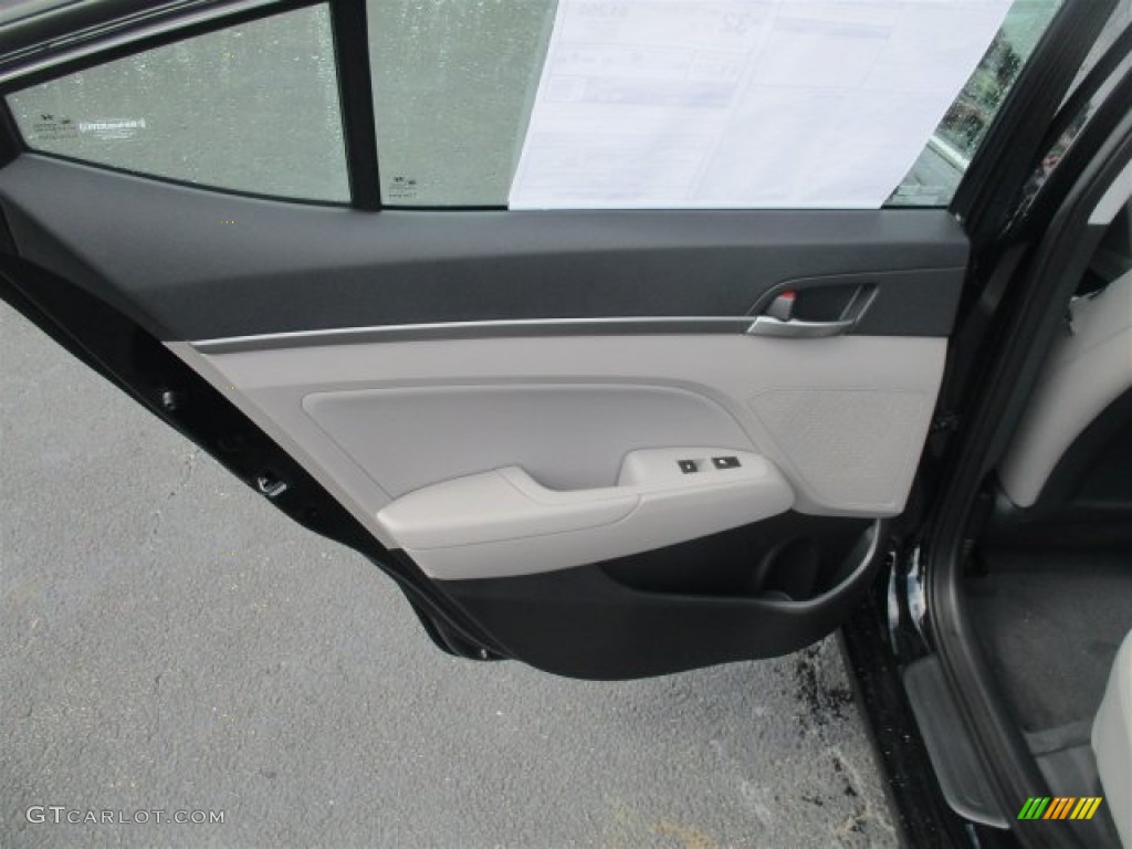 2017 Elantra Limited - Black / Gray photo #11