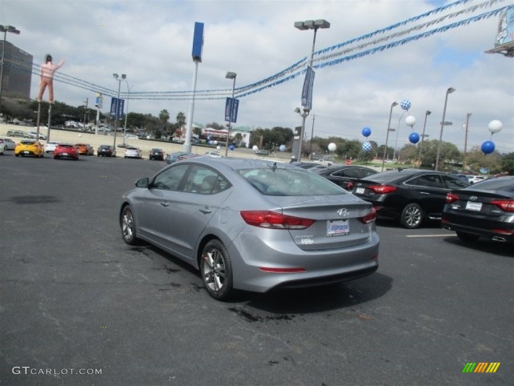 2017 Elantra SE - Gray / Gray photo #5