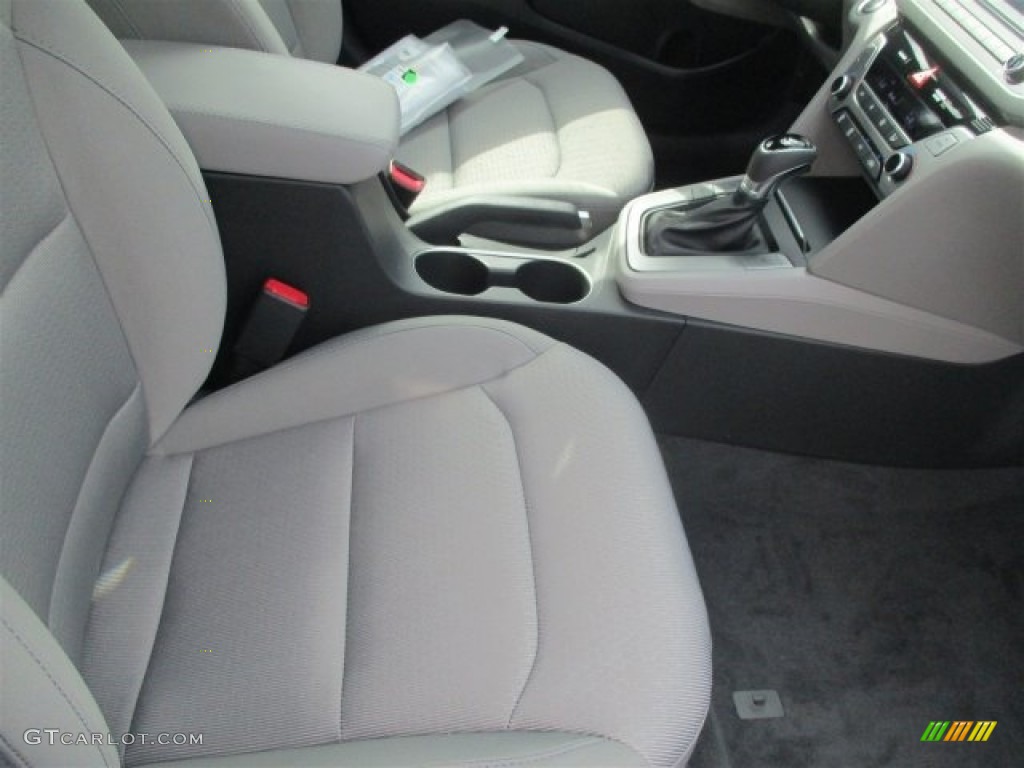 2017 Elantra SE - Gray / Gray photo #12