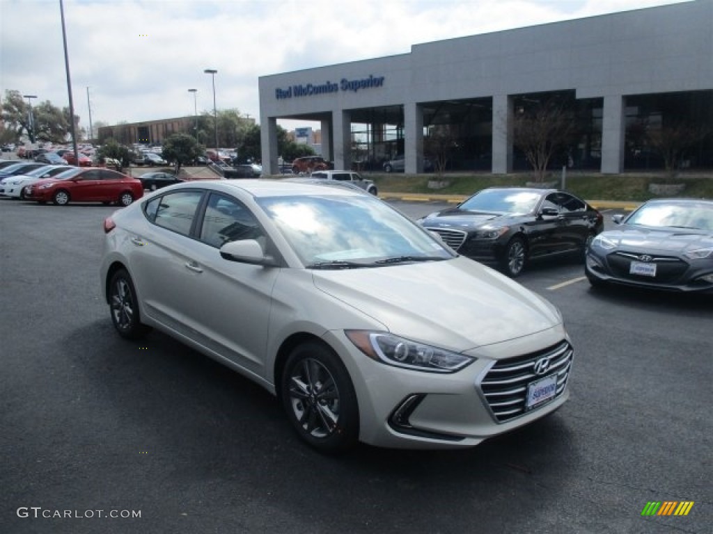 2017 Elantra SE - Beige / Beige photo #1