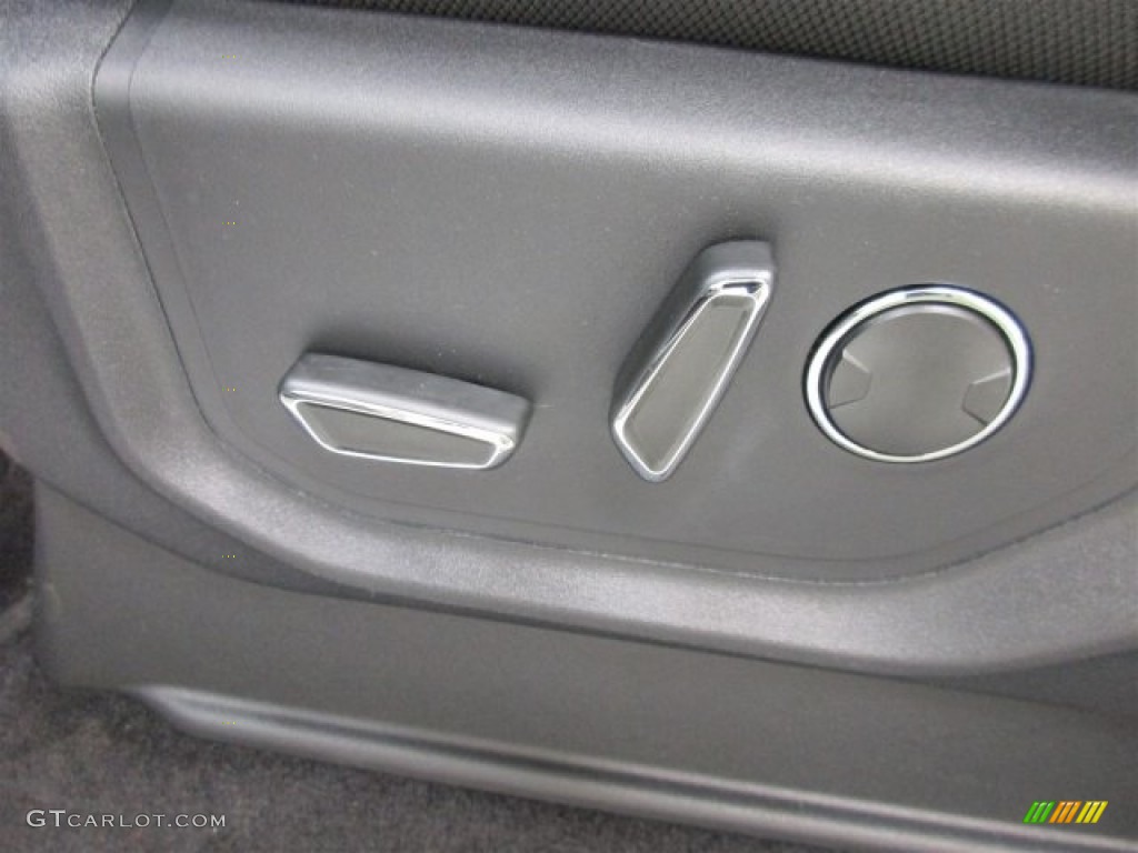 2016 F150 XLT SuperCrew - Oxford White / Black photo #30