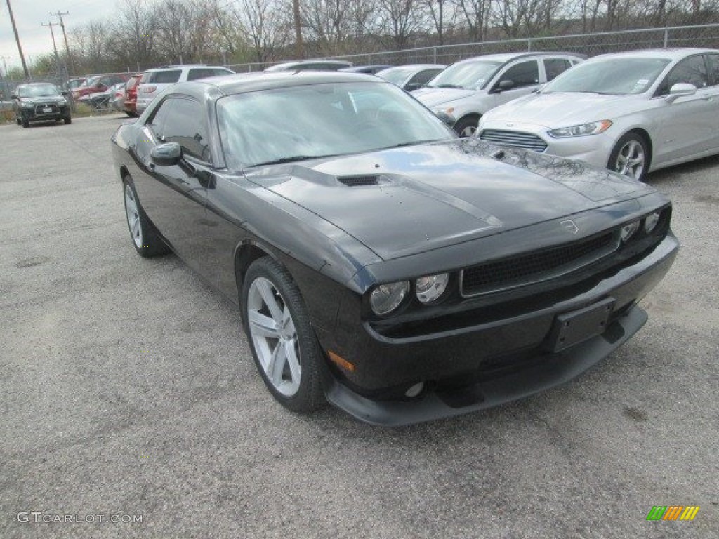 2009 Challenger SE - Brilliant Black Crystal Pearl Coat / Dark Slate Gray photo #1