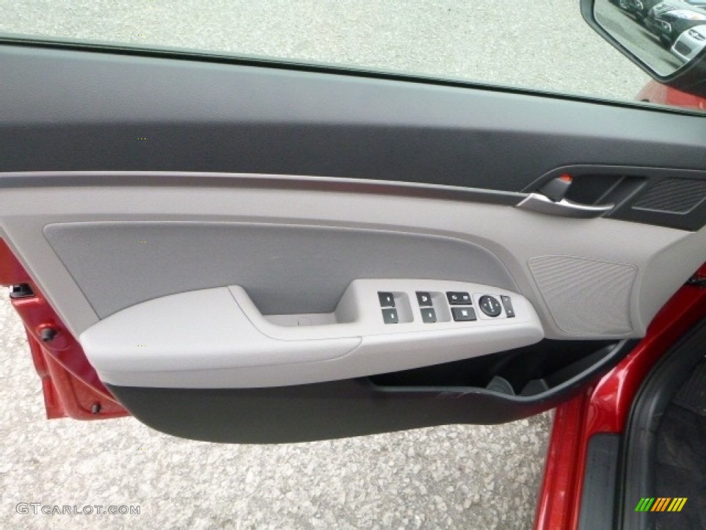 2017 Elantra SE - Red / Gray photo #14