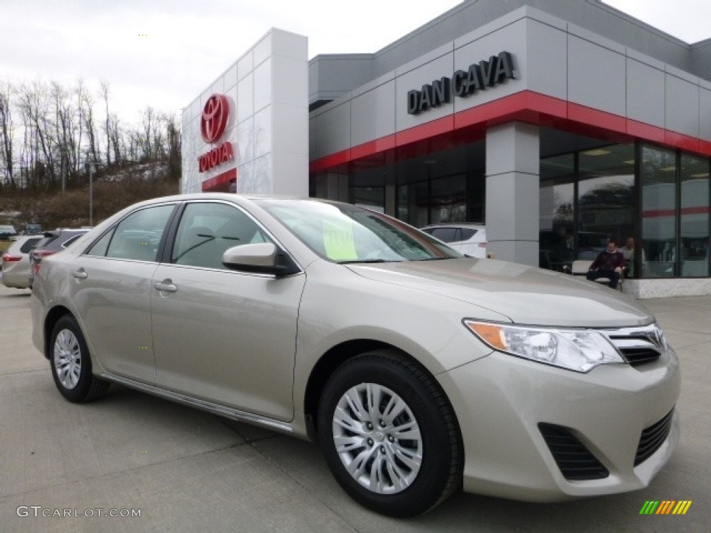 2014 Camry LE - Creme Brulee Metallic / Ivory photo #1