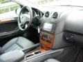 Black - ML 350 4Matic Photo No. 15