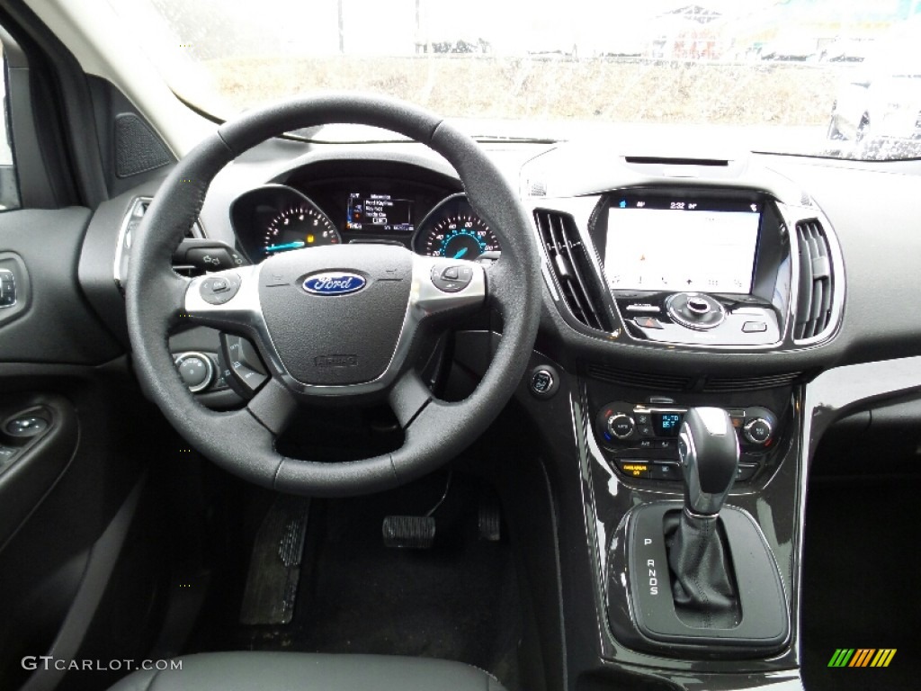 2016 Escape Titanium 4WD - White Platinum Metallic / Charcoal Black photo #12