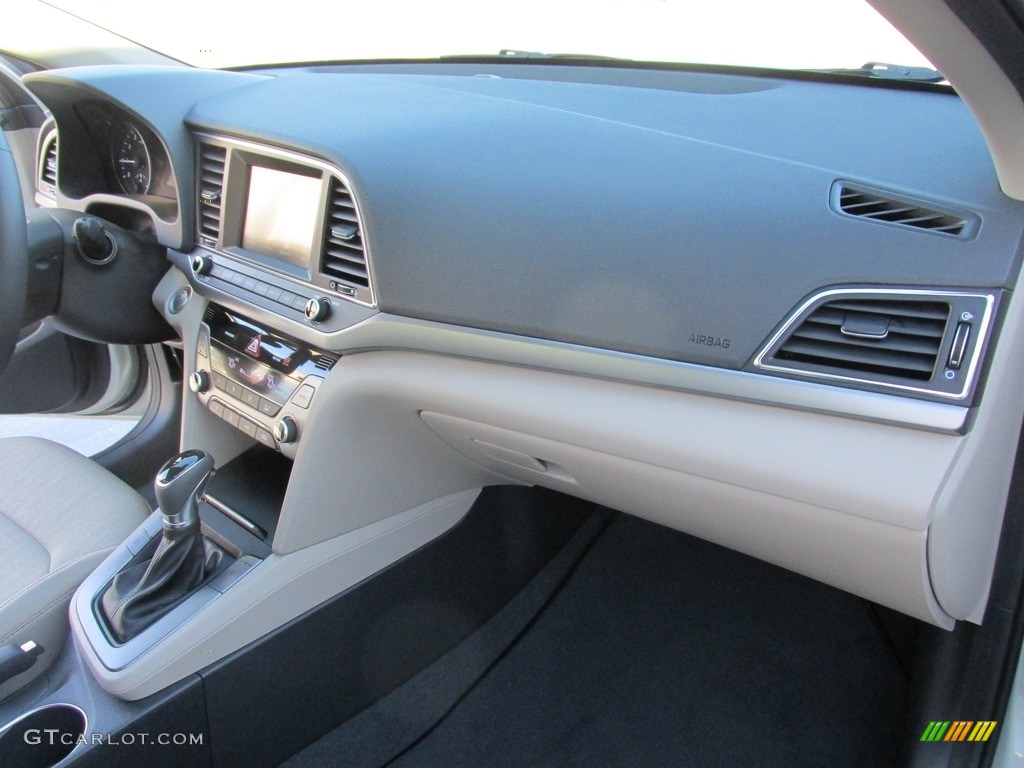 2017 Elantra SE - Beige / Beige photo #16