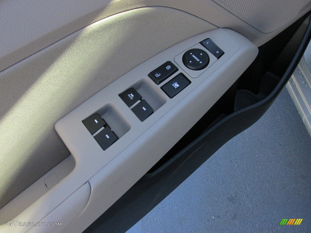 2017 Elantra SE - Beige / Beige photo #20
