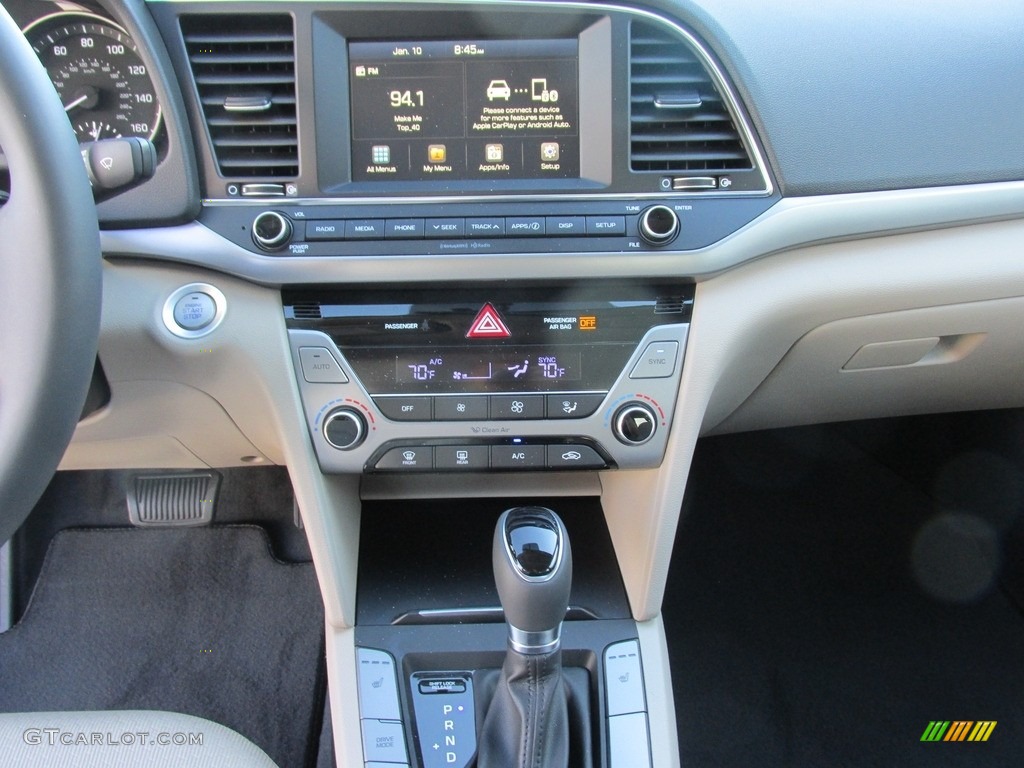 2017 Elantra SE - Beige / Beige photo #24
