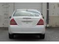 Glacier White - C 320 Sedan Photo No. 27
