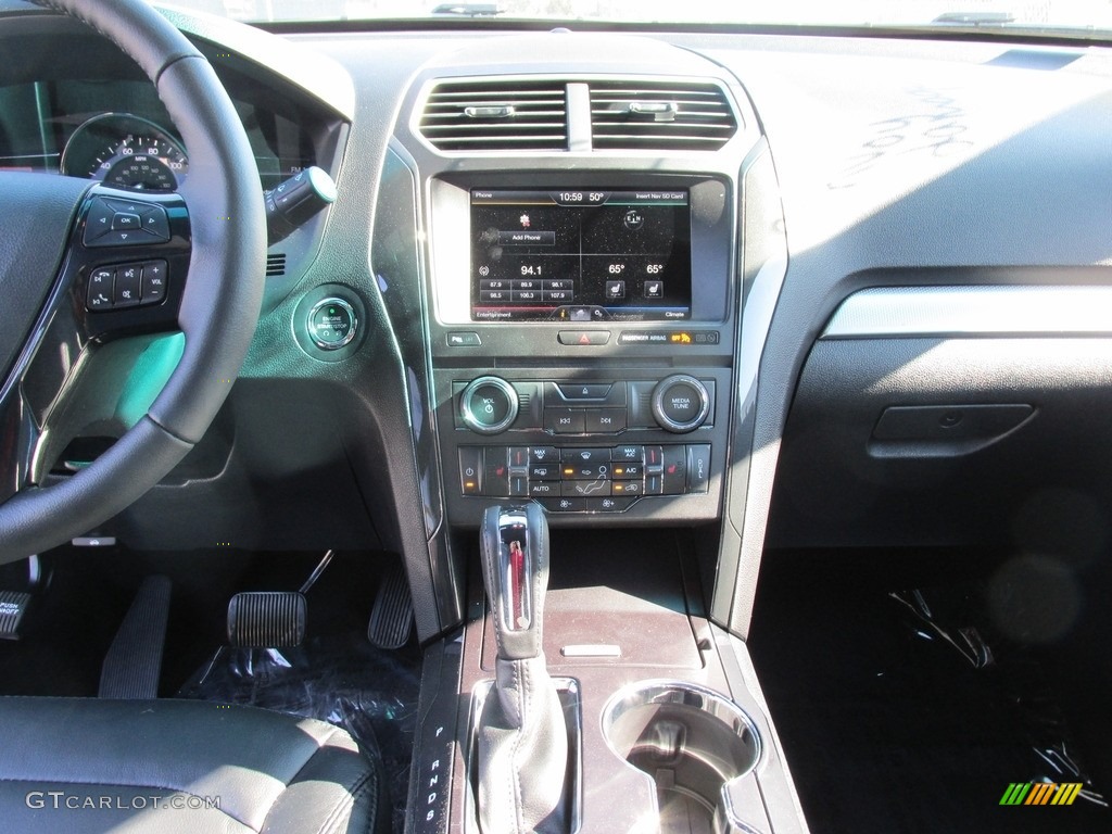 2016 Explorer XLT - Caribou Metallic / Ebony Black photo #26