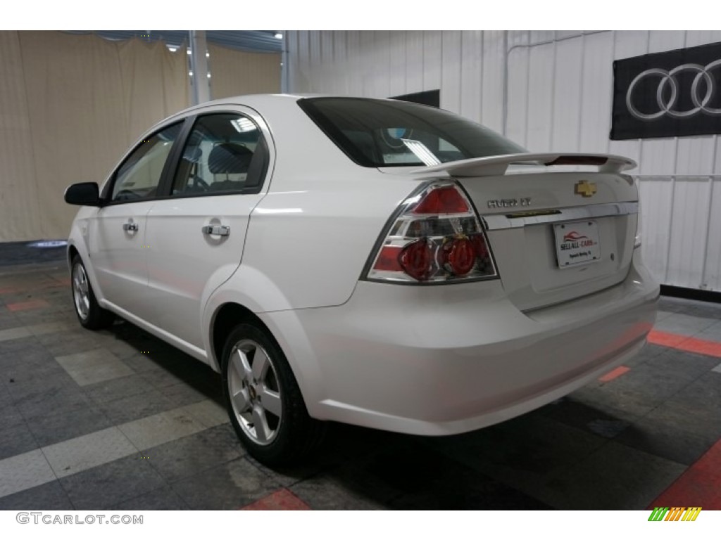 2008 Aveo LT Sedan - Summit White / Charcoal photo #10