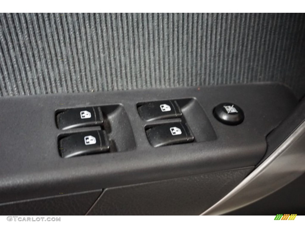 2008 Aveo LT Sedan - Summit White / Charcoal photo #13