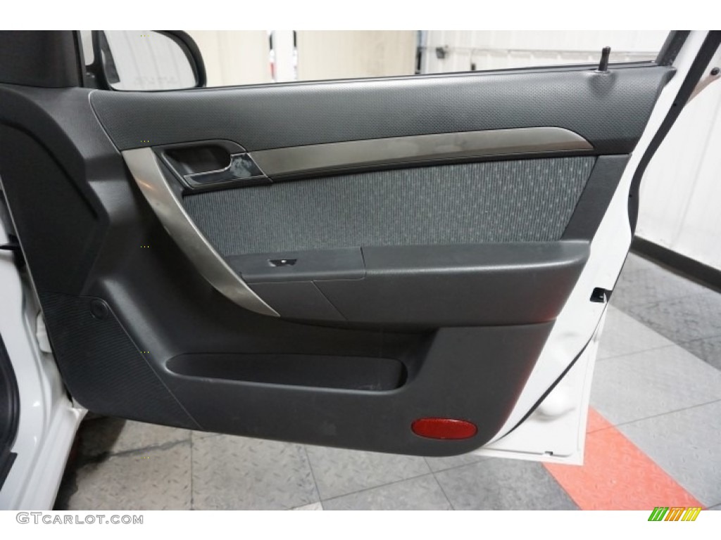 2008 Aveo LT Sedan - Summit White / Charcoal photo #17