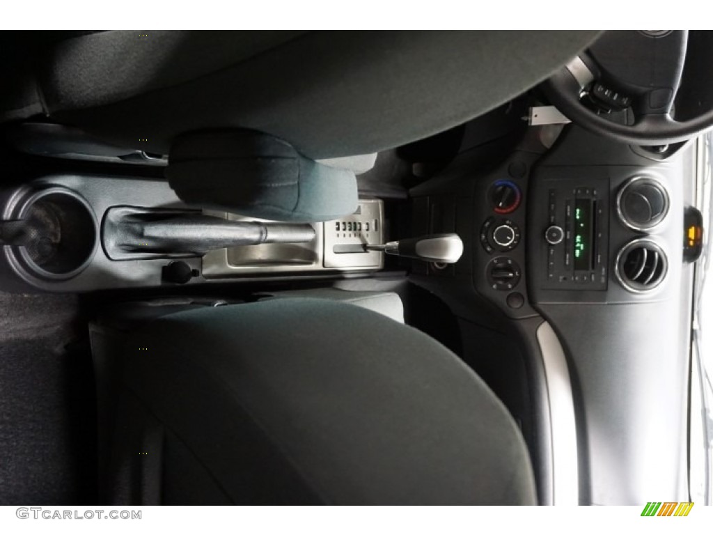 2008 Aveo LT Sedan - Summit White / Charcoal photo #27