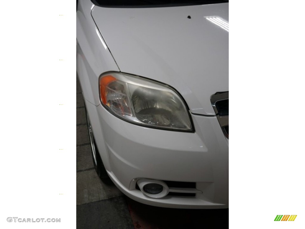 2008 Aveo LT Sedan - Summit White / Charcoal photo #48