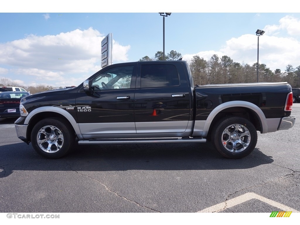 2016 1500 Laramie Crew Cab 4x4 - Brilliant Black Crystal Pearl / Black photo #4