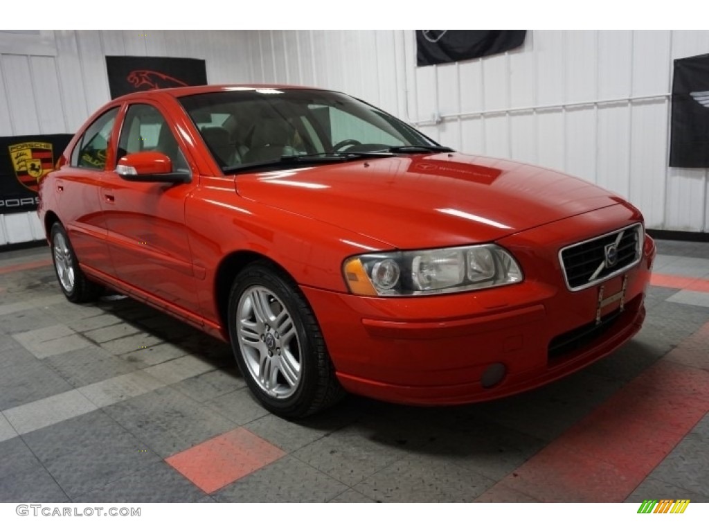 2007 S60 2.5T - Passion Red / Graphite photo #5