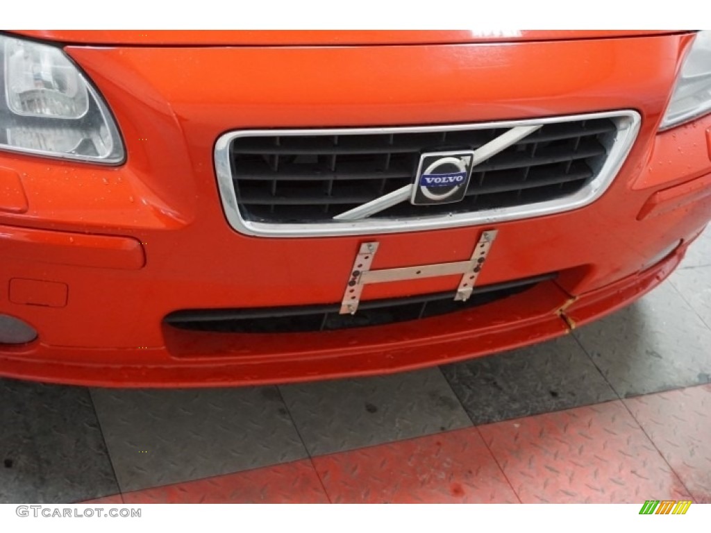 2007 S60 2.5T - Passion Red / Graphite photo #51