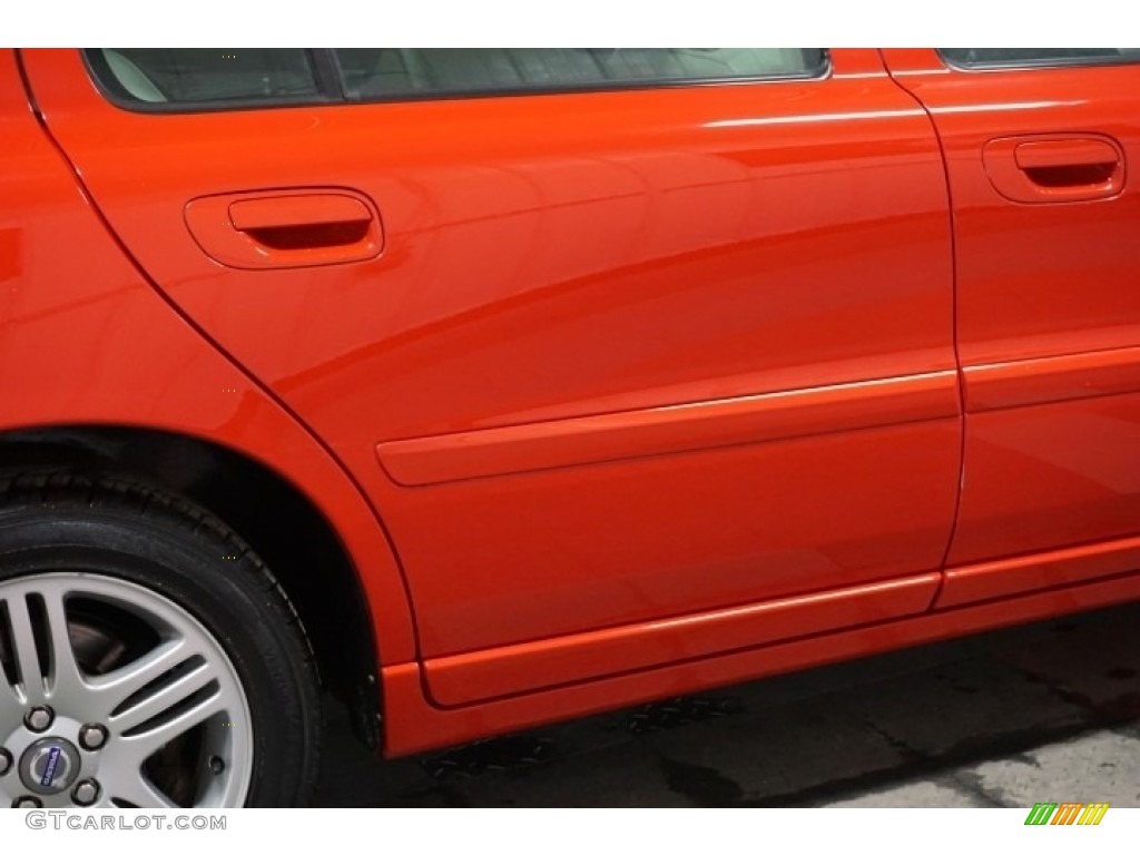 2007 S60 2.5T - Passion Red / Graphite photo #59
