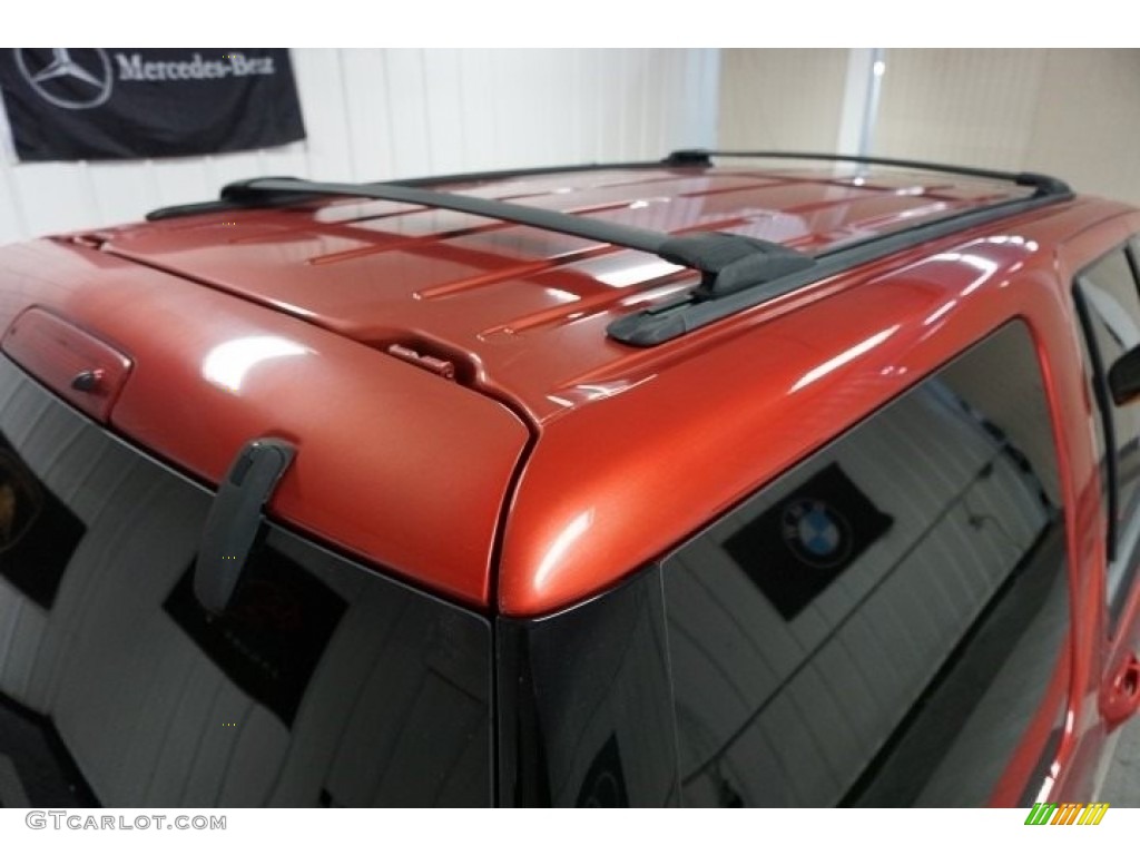 2003 Expedition Eddie Bauer 4x4 - Laser Red Tinted Metallic / Medium Parchment photo #104