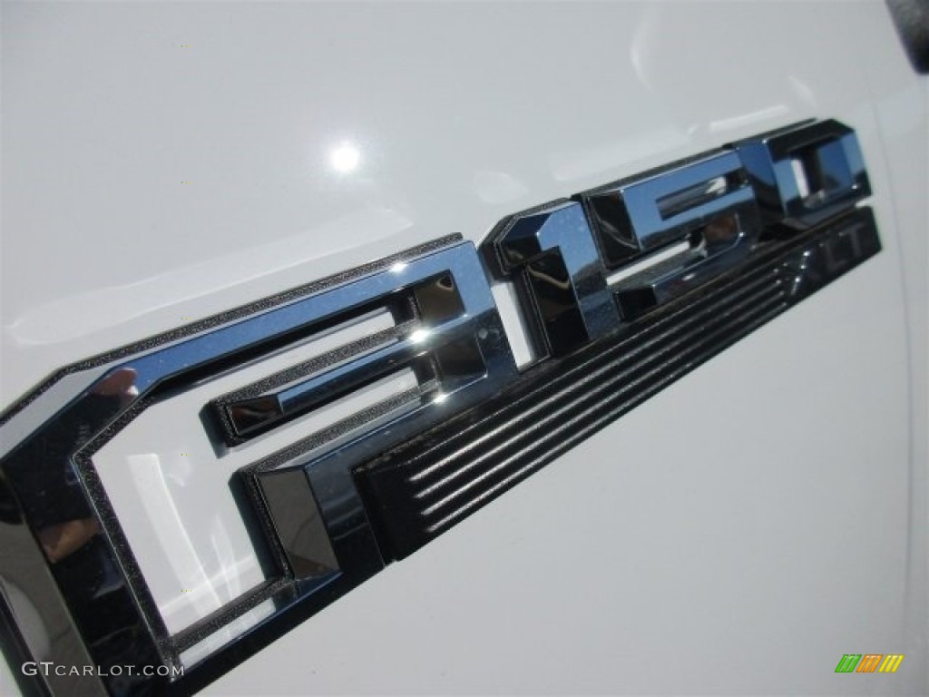 2016 F150 XLT SuperCrew 4x4 - Oxford White / Medium Earth Gray photo #3