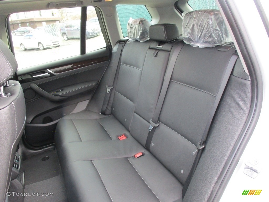 2016 X3 xDrive28i - Glacier Silver Metallic / Black photo #13