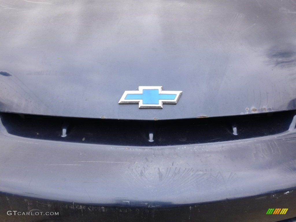 2002 Cavalier Sedan - Indigo Blue Metallic / Neutral photo #3