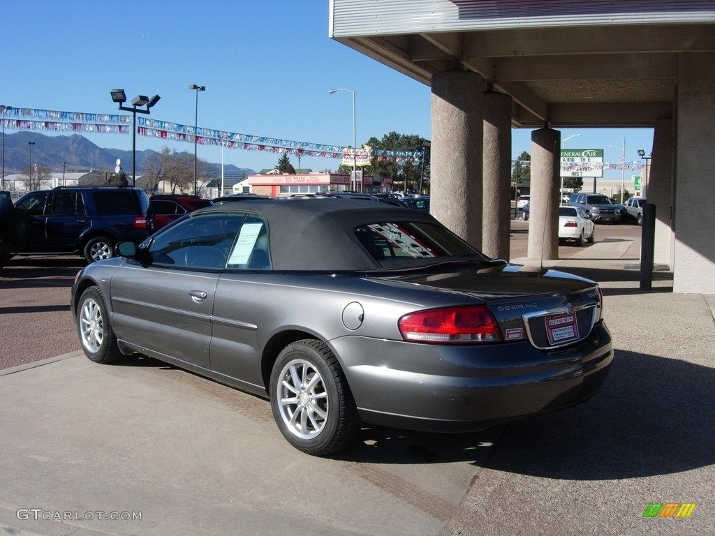 2005 Sebring Touring Convertible - Magnesium Pearl / Dark Slate Gray photo #3