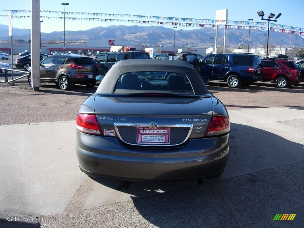 2005 Sebring Touring Convertible - Magnesium Pearl / Dark Slate Gray photo #4