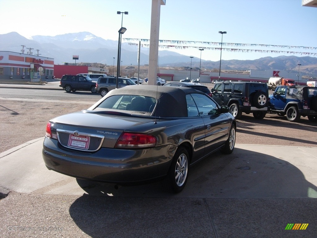 2005 Sebring Touring Convertible - Magnesium Pearl / Dark Slate Gray photo #5