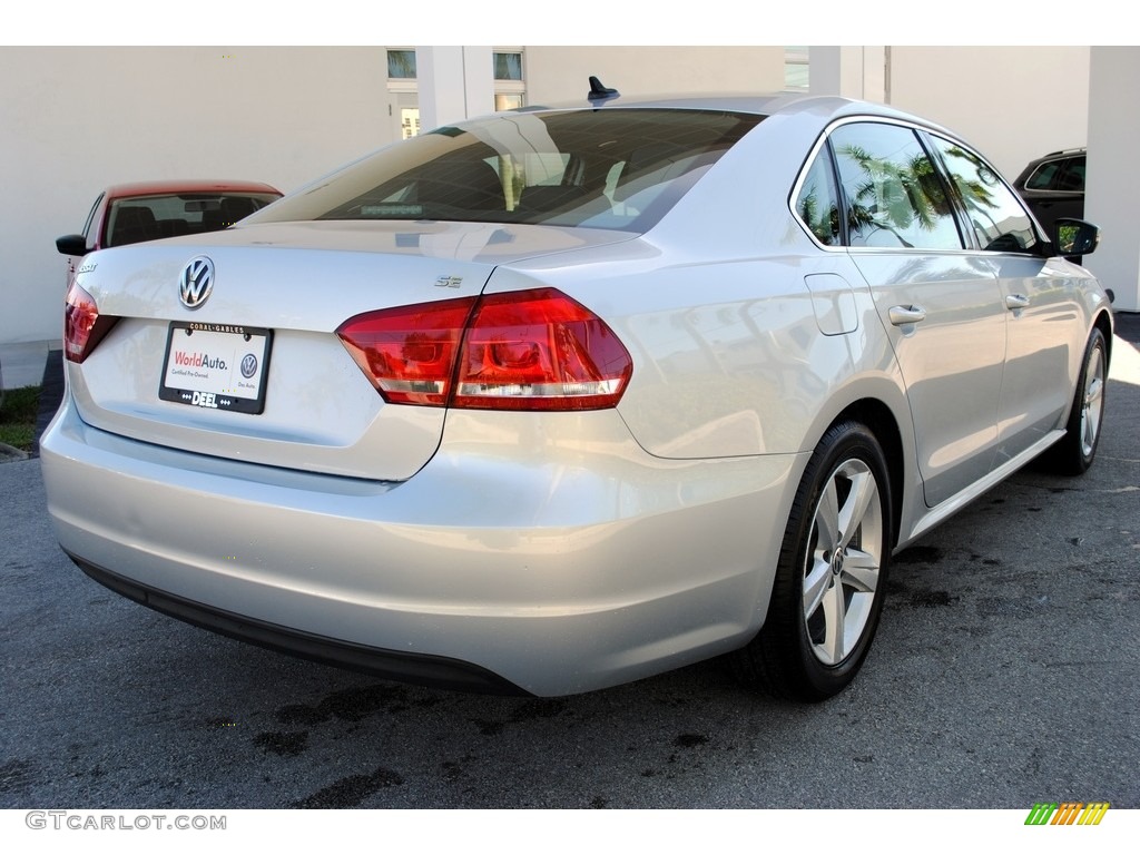 2013 Passat 2.5L SE - Reflex Silver Metallic / Titan Black photo #10