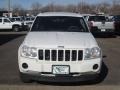 Stone White - Grand Cherokee Laredo 4x4 Photo No. 7