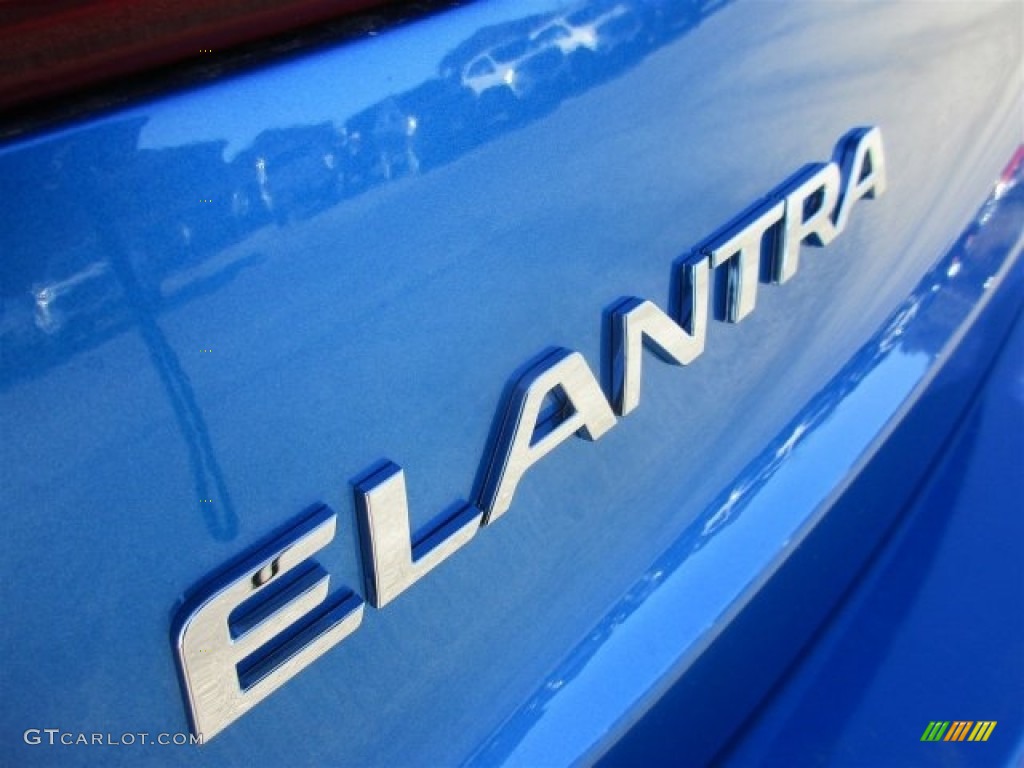 2017 Elantra SE - Electric Blue / Gray photo #5