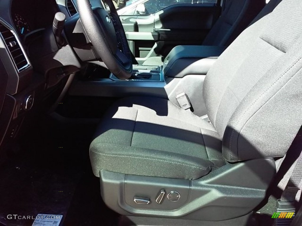 2016 F150 XLT SuperCrew - Ingot Silver / Black photo #29